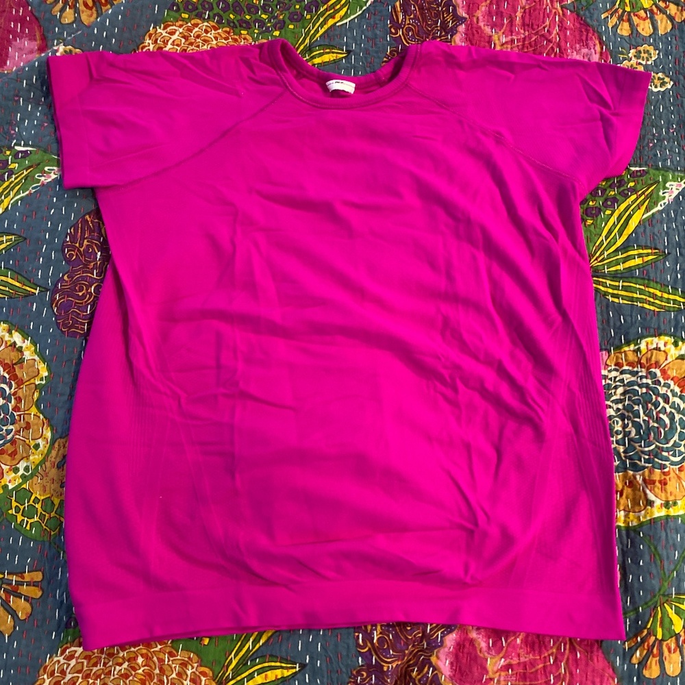 Athleta girl tee